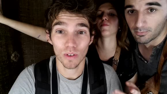 jhghj