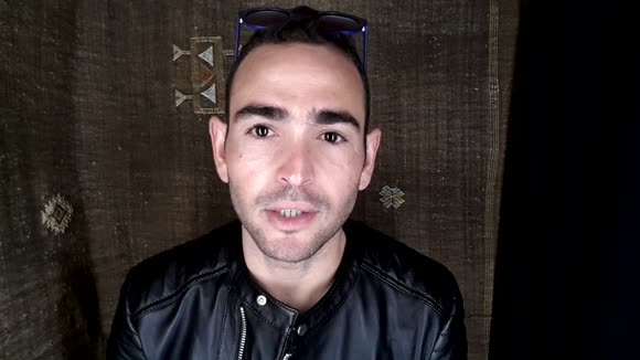 de l,autre cote du miroir
